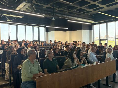 Eğitimde İz Bırakan Mezunlar: Kariyer Söyleşileri